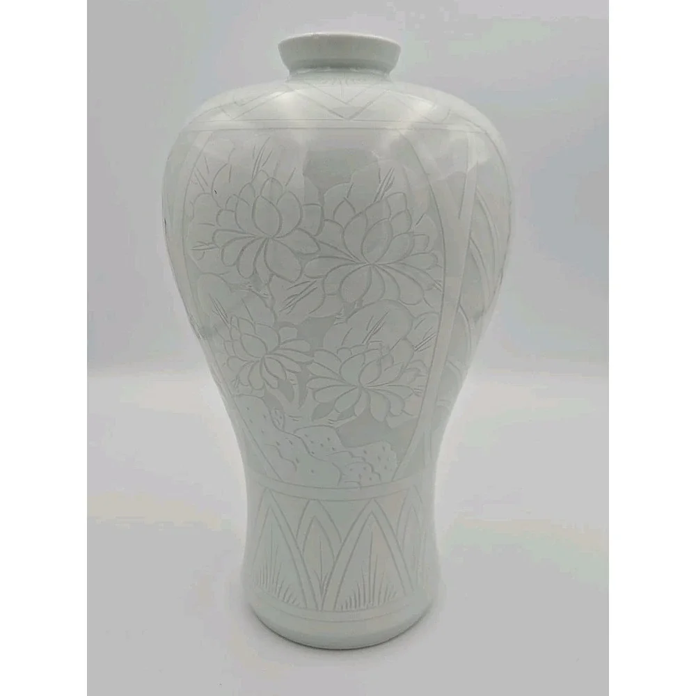 Chinese‎ Porcelain Plum Vase White Glazed Floral Ming Mark Reproduction Decor